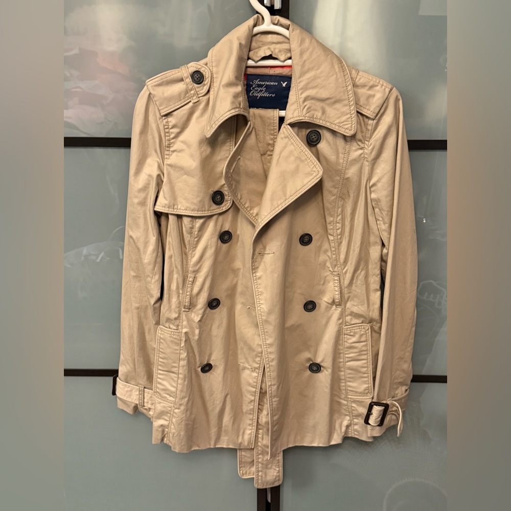 AMERICAN EAGLE OUTFITTERS Beige Trench